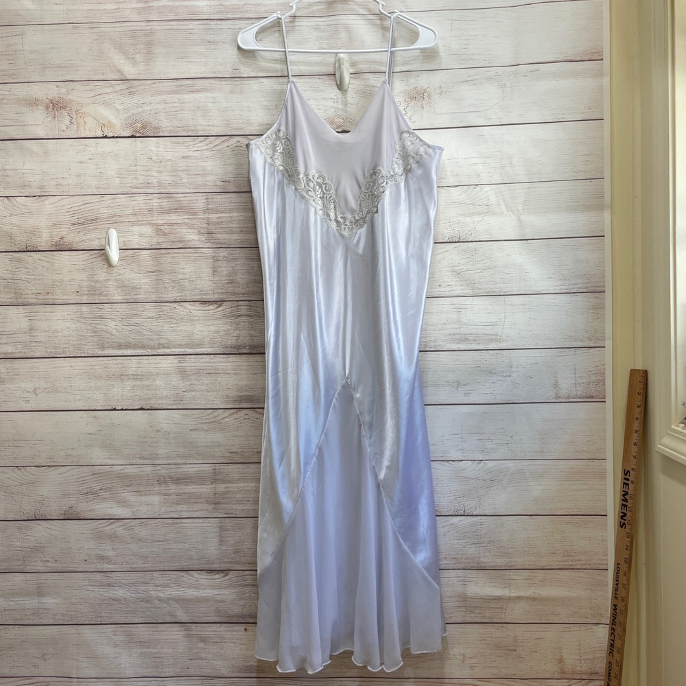 VINTAGE UNMENTIONABLE‎ SATINY LONG GOWN IN BLUE